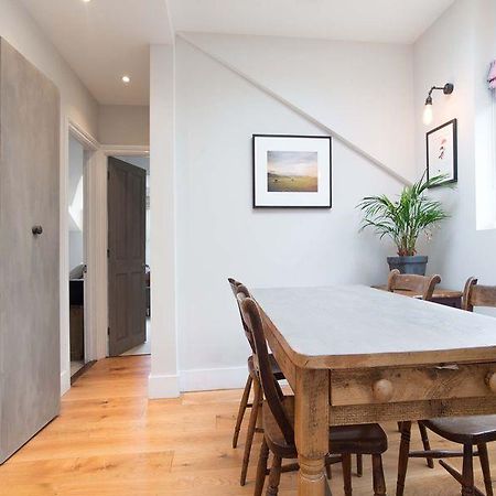 Veeve Apartment Dartmouth Park Road Tufnell Park London Exterior photo